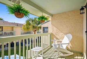Unclassified image, 2 of 37, button - Coastal Townhome in Gated Resort w Patio & Pool (Panama City Beach)