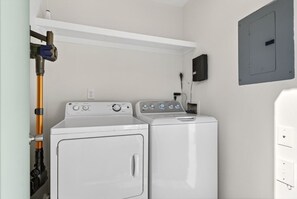Unclassified image, 5 of 37, button - Coastal Townhome in Gated Resort w Patio & Pool (Panama City Beach)