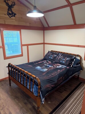 Room - The White Tail (Bluefield)