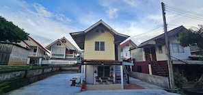 Exterior - Room and Motorbike 10/2 (Ao Nang Krabi)