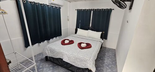 Room and Motorbike 10/2