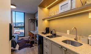 Departamento básico | Cocina privada