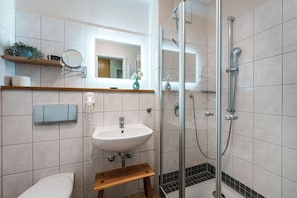 Apartment | Bathroom - Moderne Ferienwohnung in Sellin (Sellin)