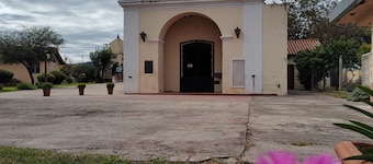 Paz, Amor, and Felicidad Apartments