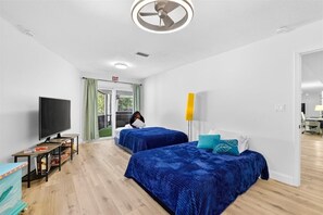 6 Schlafzimmer, Bügeleisen/Bügelbrett, WLAN, Bettwäsche
