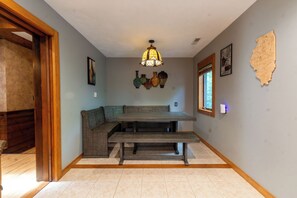 Dining - Trek & Relax: Countryside Home w/Hot tub+Water Views+Fishing+Grill+Campfire+ (Chenoa)