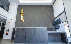 Lobby - Rbk Dpto GIM-3 personas-Lavanderia-WIFI (Santiago)