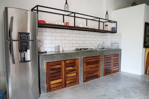 Family Loft, Pets Allowed, Tower | Private kitchen - Casa Maracuyá (Chacala)