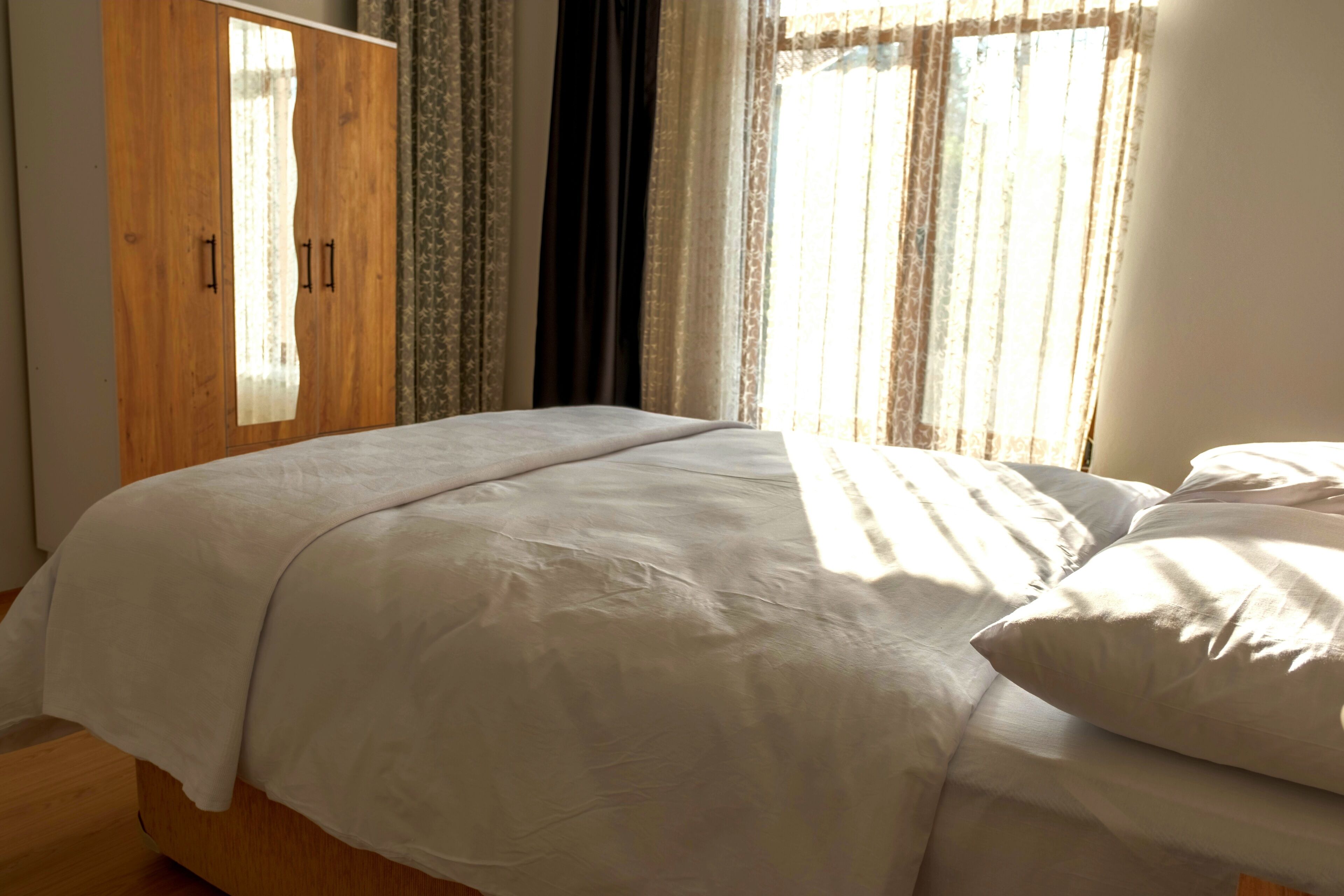 3 dormitorios, tabla de planchar con plancha, wifi y ropa de cama