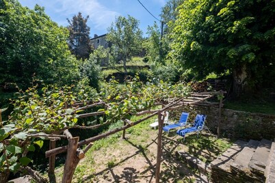 Appias Vacation Rental for 2–4 People