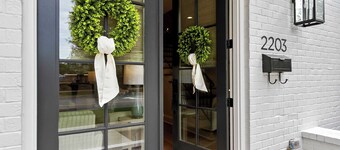 The Pearl on Paul Bryant - Luxury Townhome