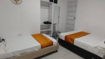Habitación triple Confort | Wifi gratis