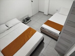 Comfort Triple Room - HOTEL SANTA MARTA VIP (Santa Marta)