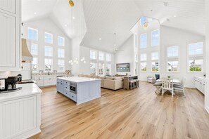 House (5 Bedrooms) | Interior - Dolce Vita 600 SOU (Port Aransas)