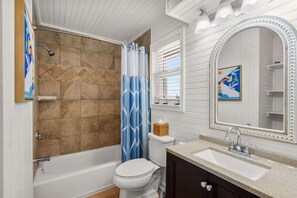 Townhome, Multiple Beds, Patio, Ocean View (Sandy Beachy Retreat) | Bathroom - Sandy Beachy Retreat and Gulf View (Galveston)