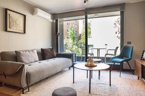Apartment, 2 Schlafzimmer | Wohnbereich
