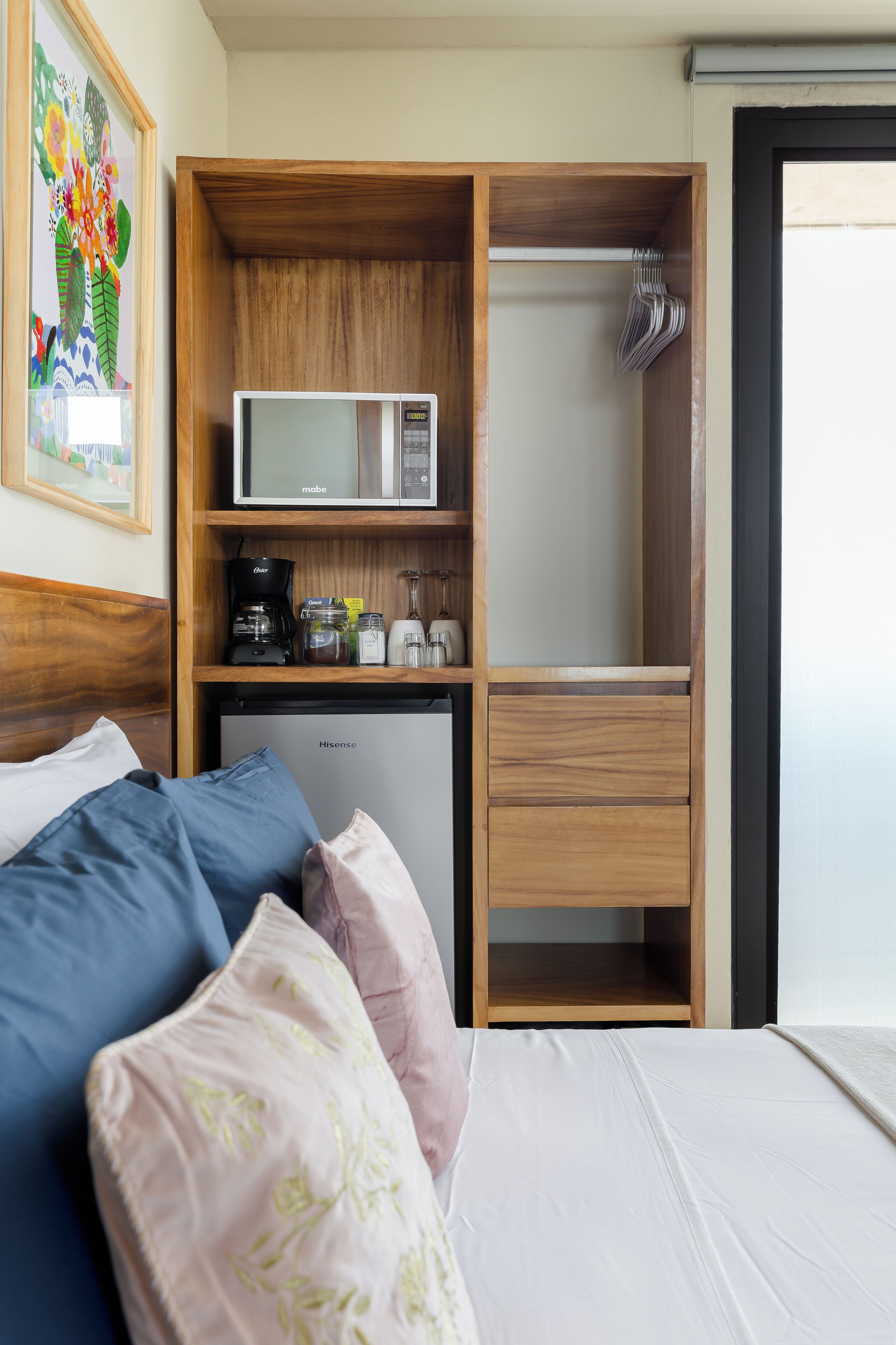 In-room safe, laptop workspace, free WiFi