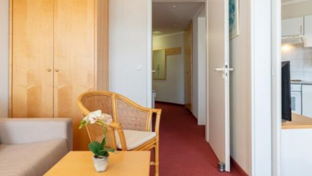 Apartment | Living room - Ferienwohnung im 2.og mit Balkon in Sellin (Sellin)