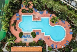 Pool - Charming 3-bedroom townhome 20 mins from Disney! (Kissimmee)