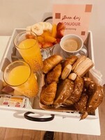 Desayuno completo incluido todos los días 