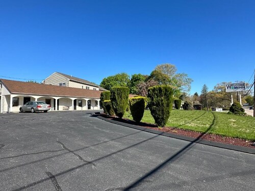 WELCOME INN