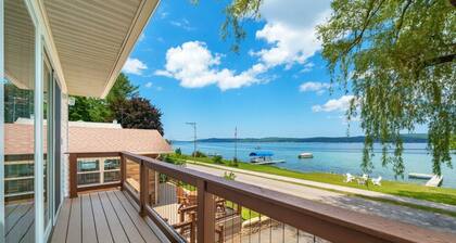 Classic Crystal Lake Cottage with Dock, Mooring Buoy, Fire Ring & Beach Area