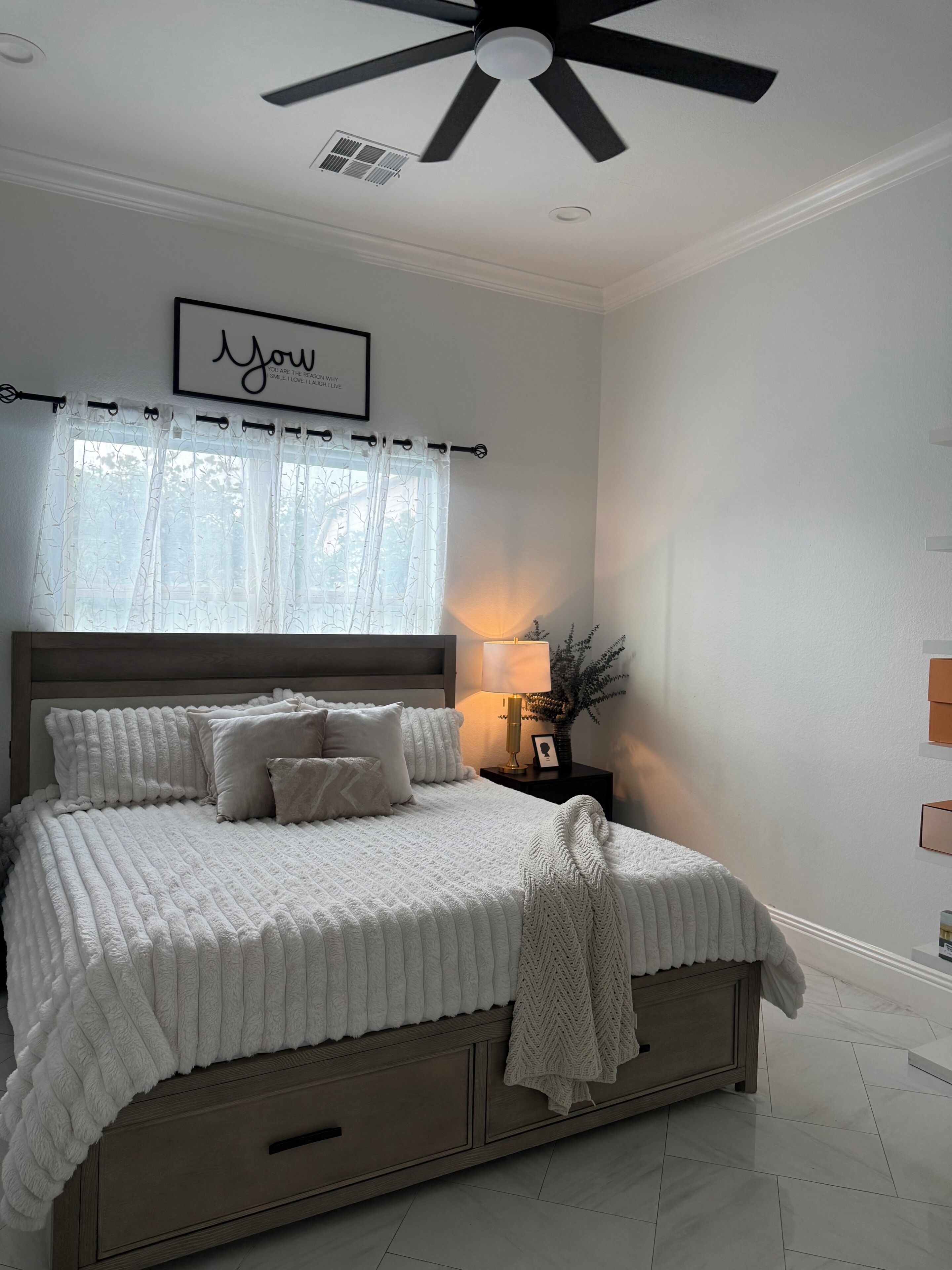 4 bedrooms, desk, iron/ironing board, WiFi