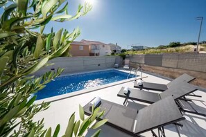 Utomhuspool