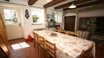 House | Dining