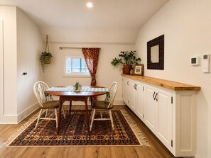 Dining - Chic apartment in Lancaster, NY with A/C (Lancaster)
