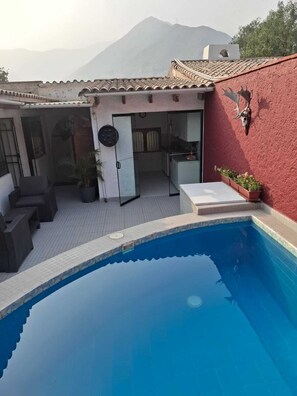 Family House, Garden View | Pool - Warm 3BR with Amazing Pool in La Cantuta (Lurigancho-Chosica)