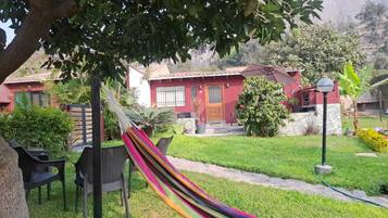 Family House, Garden View | Terrace/patio