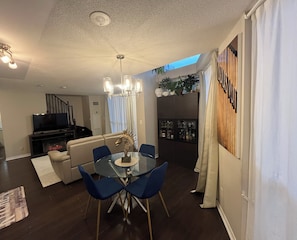 Dining - Luxury 2-Storey Loft in the Heart of Downtown Toronto (Toronto)