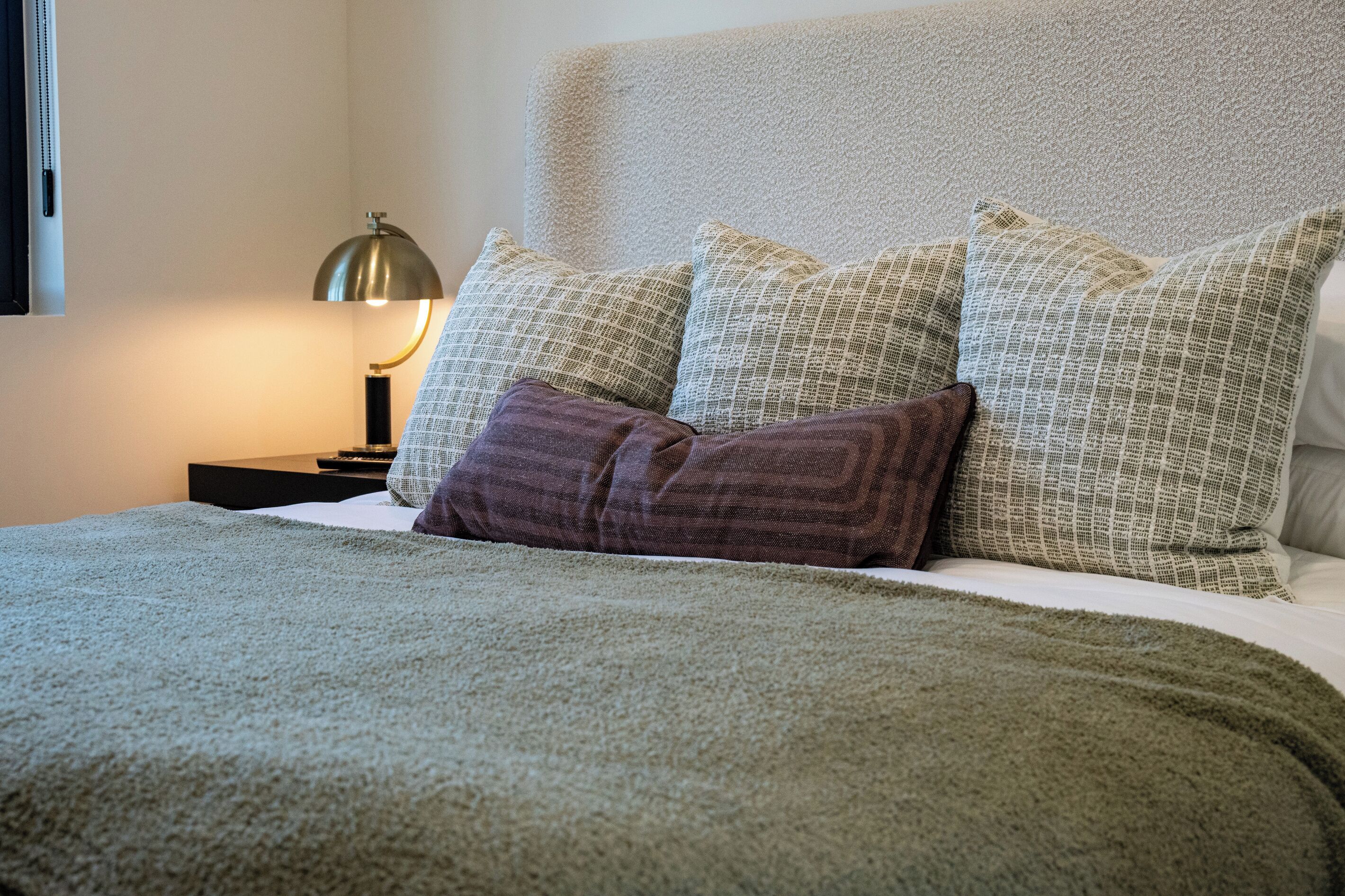 Iron/ironing board, travel crib, free WiFi, bed sheets