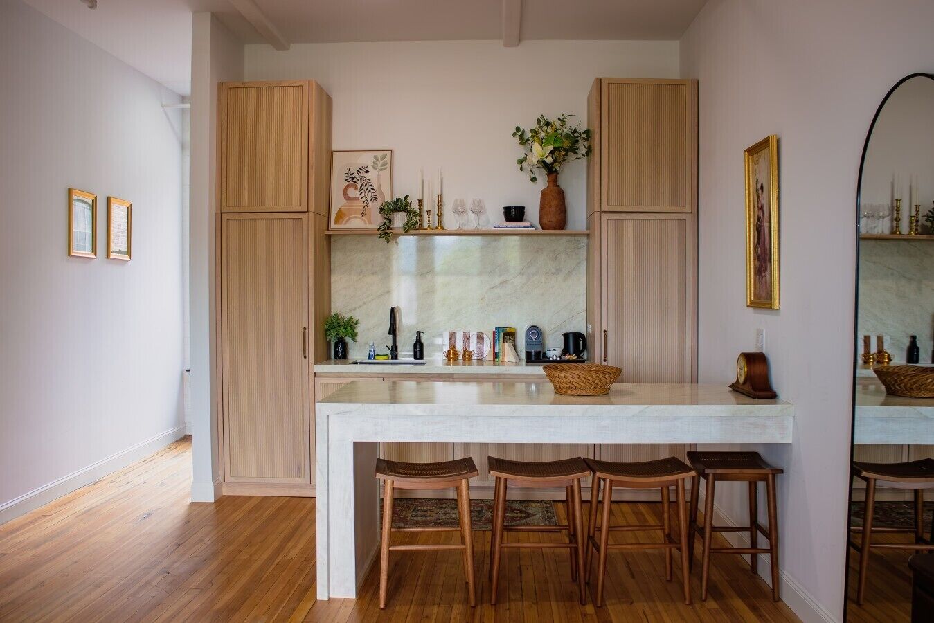 Fridge, microwave, coffee/tea maker, toaster
