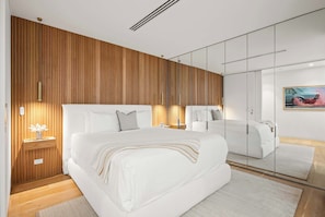 Room - Beachside Apartment in Bondi Wellness Hub (Bondi)