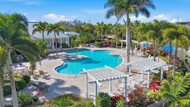 Unclassified image, 1 of 29, button - 3BR, 3BA Placida condo at Landings at Coral Creek (Placida)