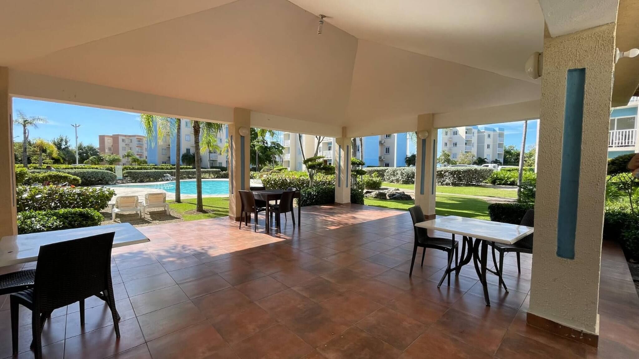 Apartment, 2 Bedrooms | Outdoor dining