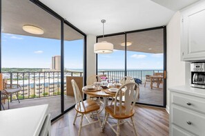 Dining - 5 Star Vacation | Stunning Oceanview Retreat | Onsite Dining | M609 (Myrtle Beach)
