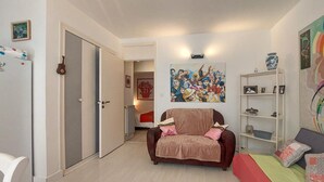 Room - Stunning apartment in Royan with WiFi (Royan)