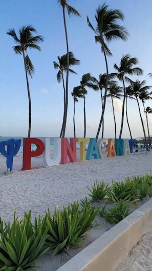Beach - Luxurious 2 Bedroom Apartment With Pool View in Punta Cana (Punta Cana)