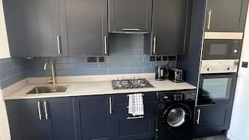 Fridge, microwave, oven