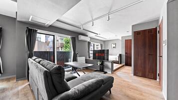 Apartment | Living area