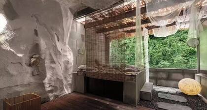 Dongtian Fudi Private Hot Spring Resort