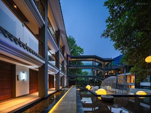 Dongtian Fudi Private Hot Spring Resort