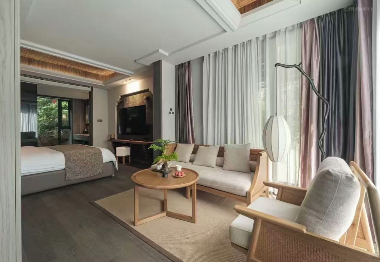 Deluxe Double Room, Hill View | Premium bedding, down duvets, individually decorated