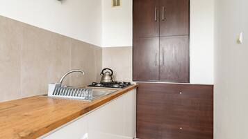 Refrigerador, placa de cocina