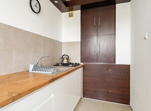 Kühlschrank, Herdplatte