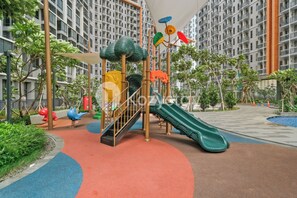 Außen-Kinderspielplatz