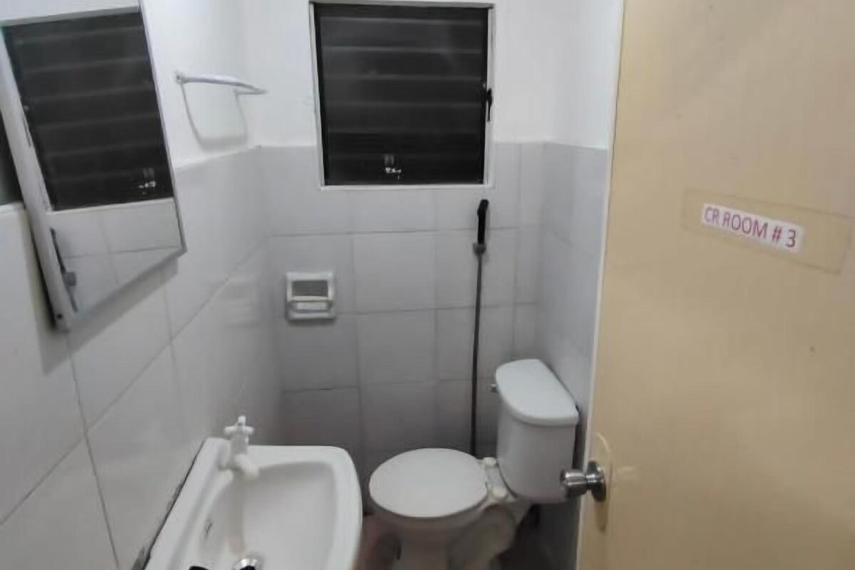 Quadruple Room | Bathroom